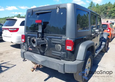 2014 Jeep Wrangler Unlimited Sport z USA, uszkodzony, nr VIN 1C4BJWDG4EL202281